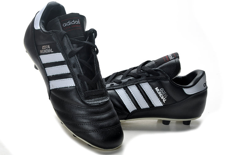 Chuteira Adidas Copa Mundial Black-White FG